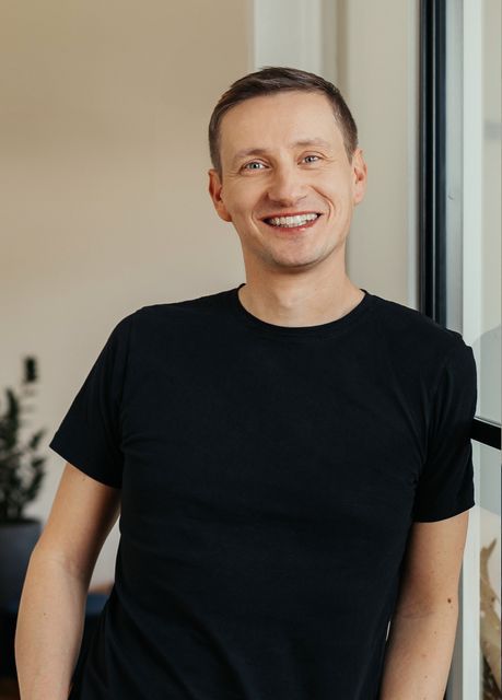 Bartlomiej Truszkiewicz — Founder